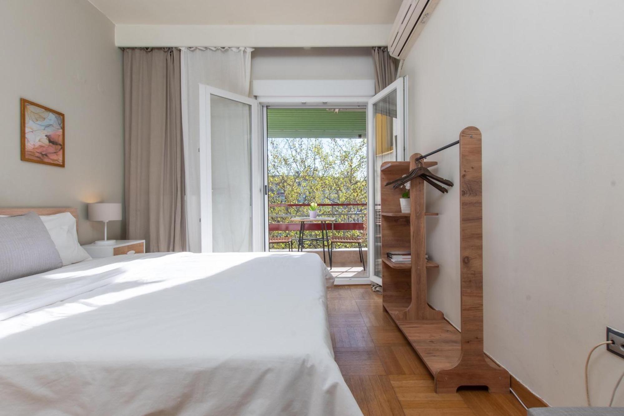 Houseloft Rotunda Getaway Apartment Солун Екстериор снимка